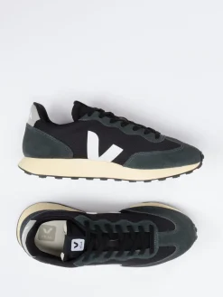 – Retro-Sneaker aus Mesh und Veloursleder*VEJA Online