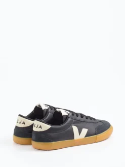– Sneaker aus Kalbleder in*VEJA Discount
