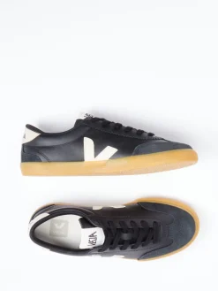 – Sneaker aus Kalbleder in*VEJA Discount