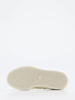 – Sneaker aus Kalbleder und Wildleder*VEJA Best