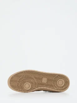 – Sneaker aus Kalbleder in*VEJA Outlet