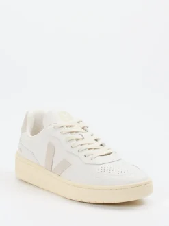 – Sneaker aus Kalbleder in Offwhite*VEJA Hot