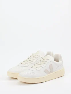 – Sneaker aus Kalbleder in Offwhite*VEJA Hot