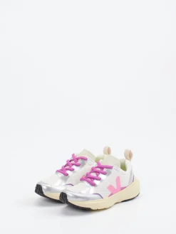 – Sneaker aus Synthetik in Cremeweiß*VEJA Best