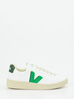 – Sneaker aus veganem Glattleder*VEJA New