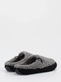 – Pantoffeln aus Textil in*Verbenas Best