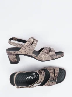 – Komfort-Sandale aus geprägtem Leder bronzefarben*Vital