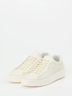 – Sneaker aus Kalbleder Creme*Voile Blanche