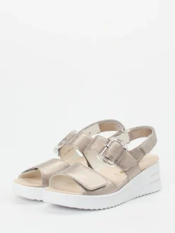 – Komfort-Sandale aus Metallicleder*Waldläufer Online