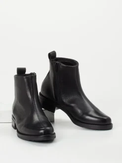 – Stiefelette aus Kalbleder in*Werner Outlet